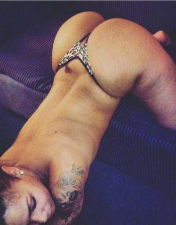, 24  female escort, Hartford