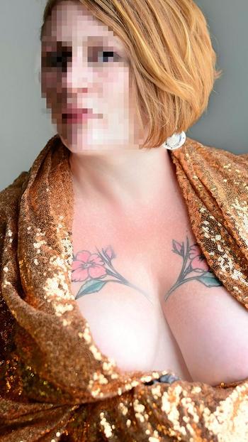 , 27  female escort, Hartford