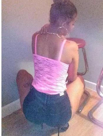 , 22  female escort, Hartford