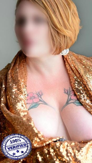 , 27  female escort, Hartford