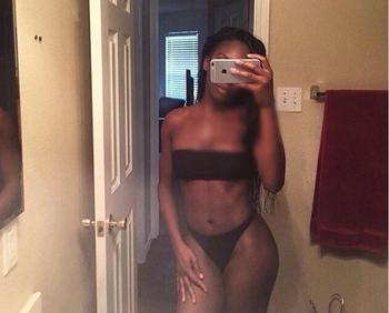 , 23 Latino/Hispanic female escort, Hartford