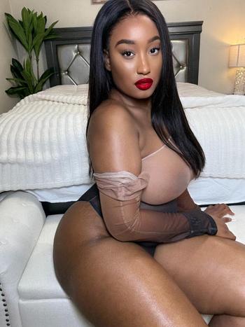 Tonee, 27  female escort, Hartford