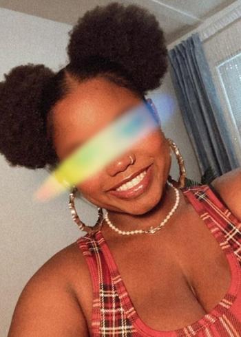 Prisma, 22  female escort, Hartford