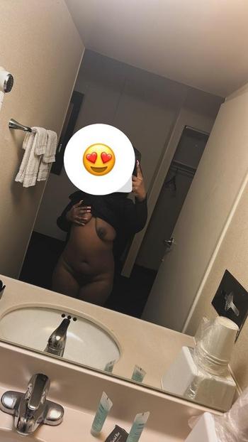 Chocolate Drop, 23  female escort, Hartford