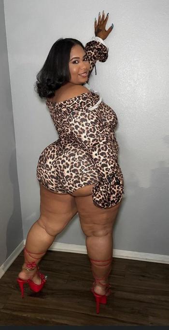 Tori , 24  female escort, Hartford