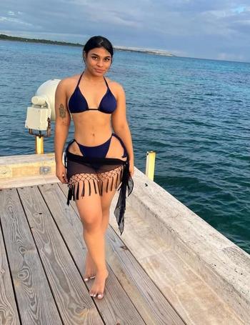 Robeiry , 28  female escort, Hartford