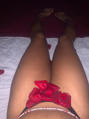 Secret , 26  female escort, Hartford