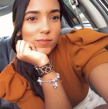 ROUSS, 25  female escort, Hartford