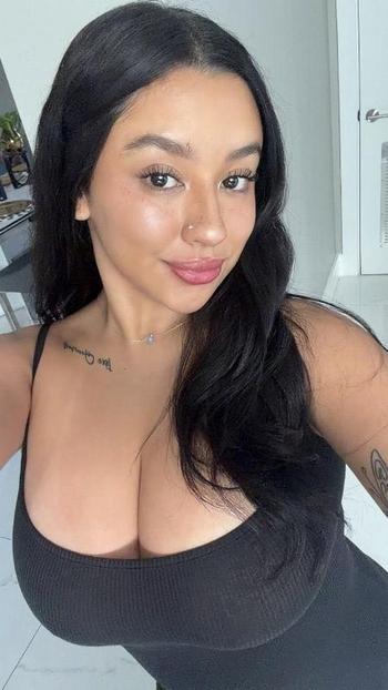 740-301-9199, 25  female escort, Hartford
